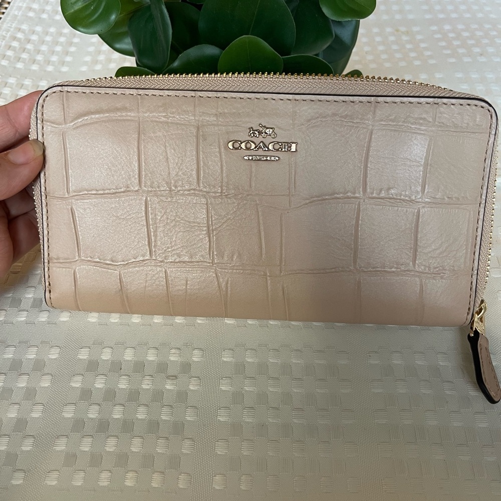 Coach Beige Croc Embossed Zip Wallet